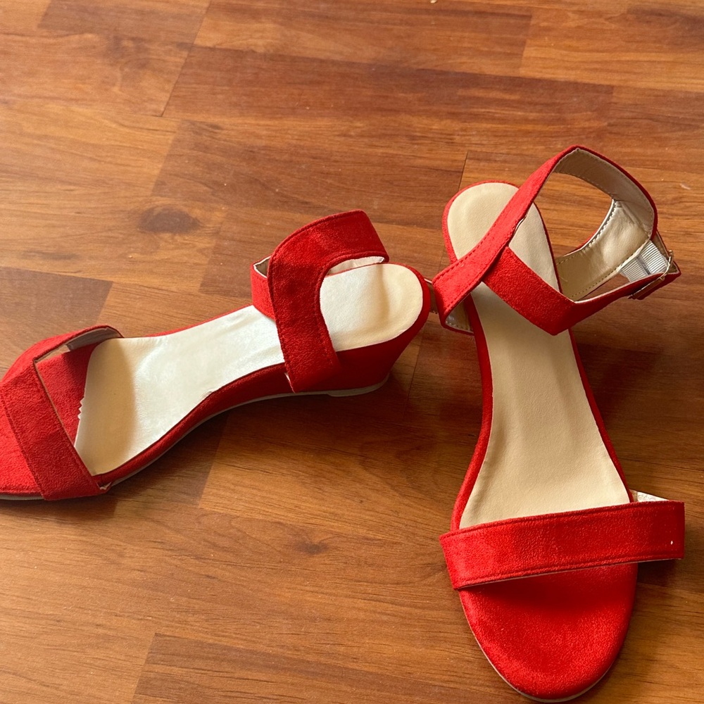 Women’s Wedge Heels